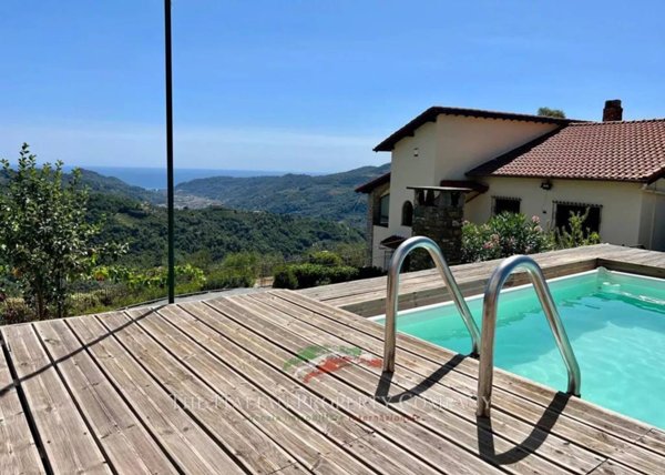 casa indipendente in vendita a Dolceacqua