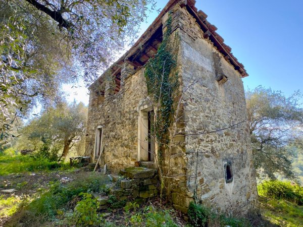 casale in vendita a Dolceacqua