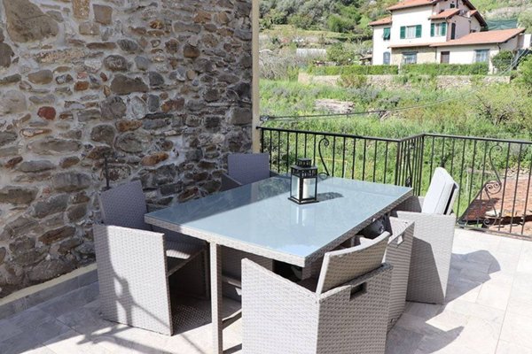 appartamento in vendita a Dolceacqua