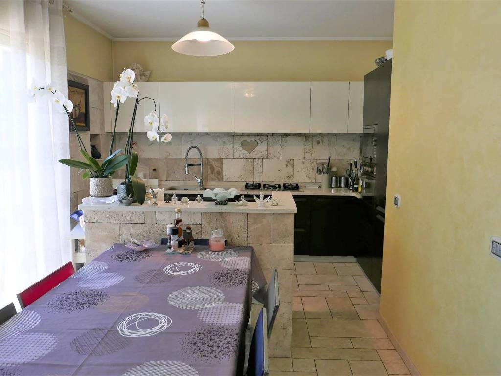 casa indipendente in vendita a Dolceacqua