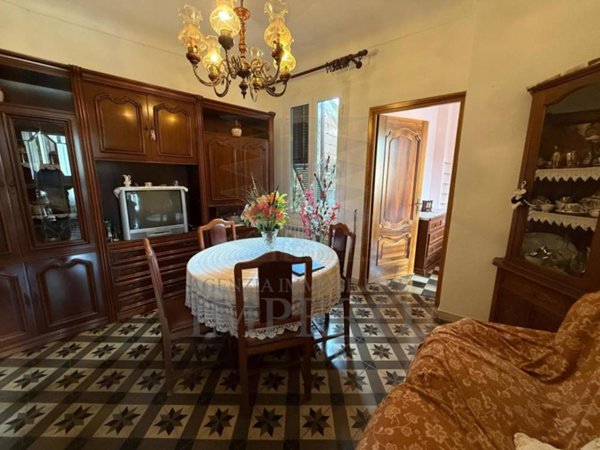 appartamento in vendita a Dolceacqua