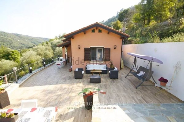 appartamento in vendita a Dolceacqua