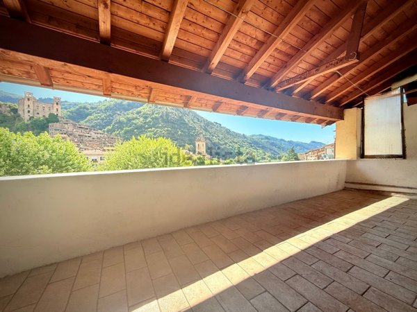 appartamento in vendita a Dolceacqua