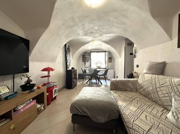 appartamento in vendita a Dolceacqua