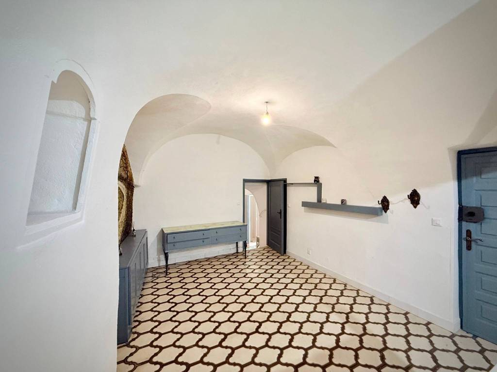 appartamento in vendita a Dolceacqua