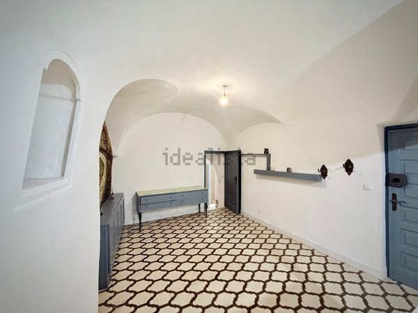 appartamento in vendita a Dolceacqua