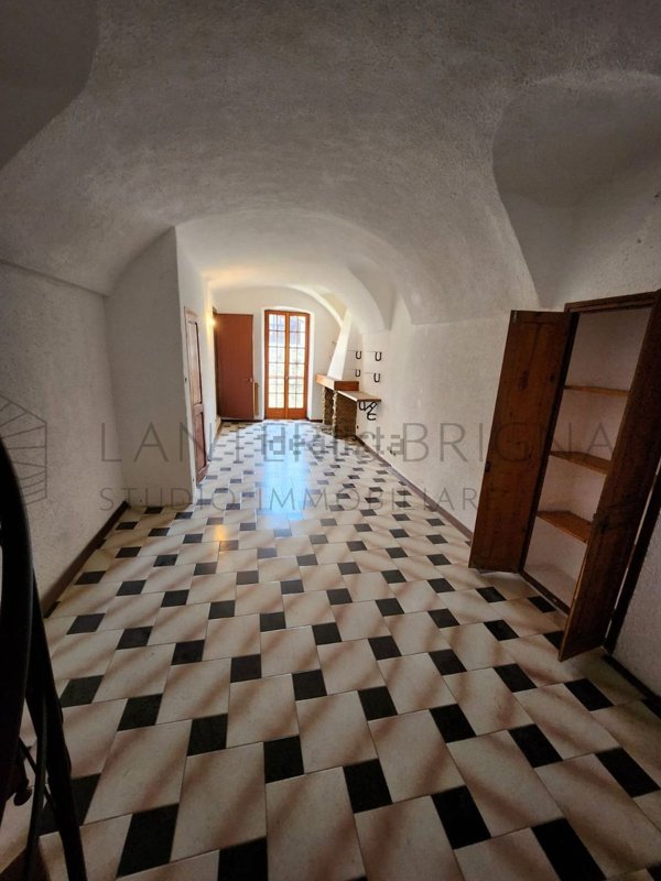 appartamento in vendita a Dolceacqua