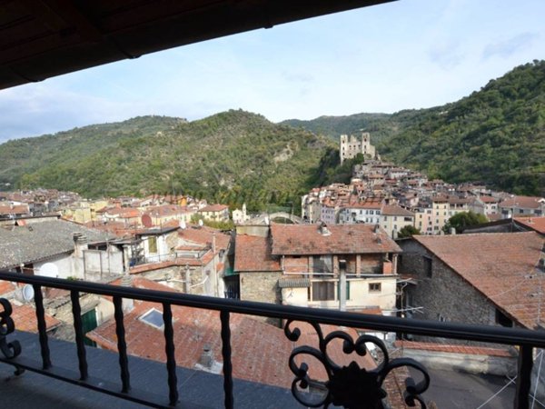 appartamento in vendita a Dolceacqua