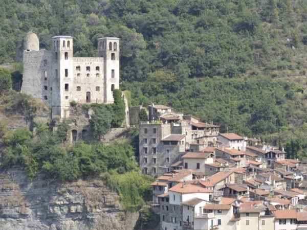 appartamento in vendita a Dolceacqua