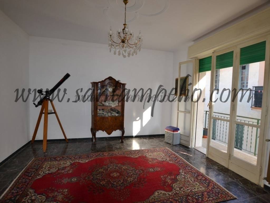 appartamento in vendita a Dolceacqua