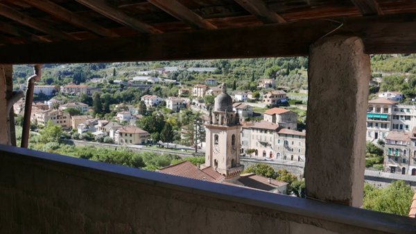 casa indipendente in vendita a Dolceacqua