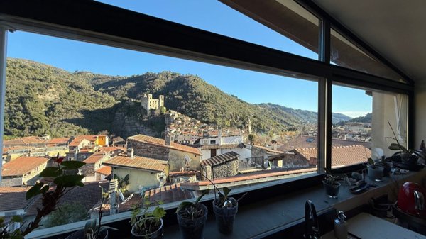 appartamento in vendita a Dolceacqua