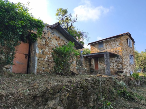 appartamento in vendita a Dolceacqua