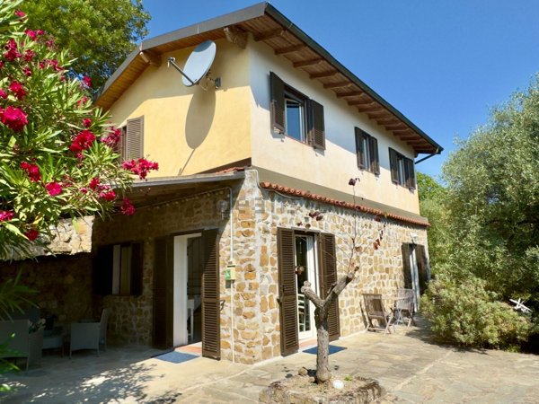 appartamento in vendita a Dolceacqua