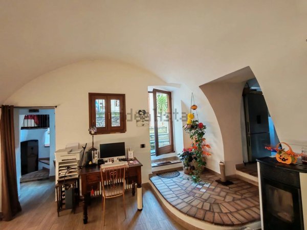 appartamento in vendita a Dolceacqua