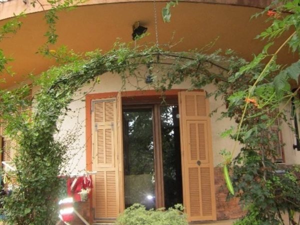 casa indipendente in vendita a Dolceacqua