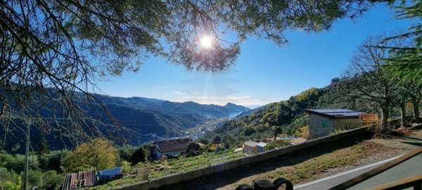 villa in vendita a Dolceacqua