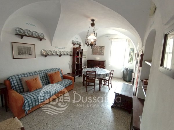 appartamento in vendita a Dolceacqua