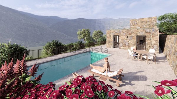 casa indipendente in vendita a Dolceacqua