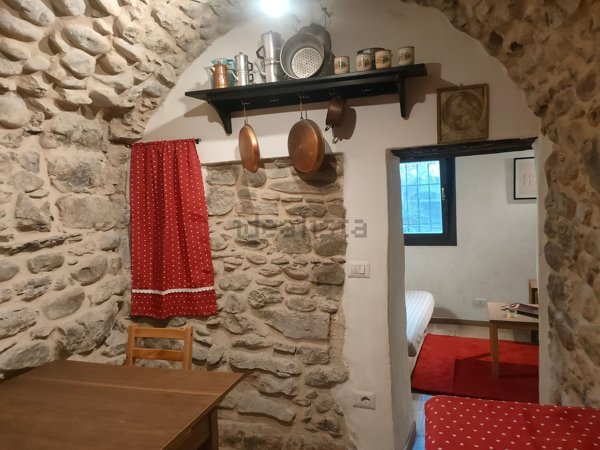 appartamento in vendita a Dolceacqua