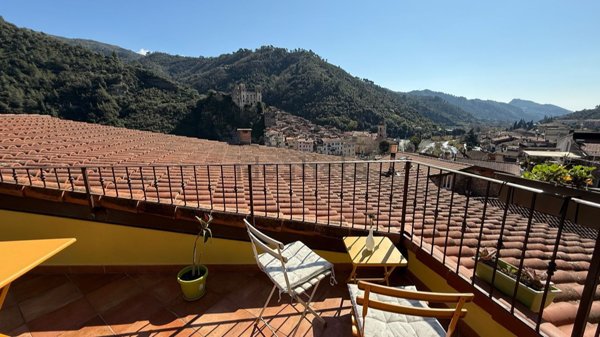 appartamento in vendita a Dolceacqua