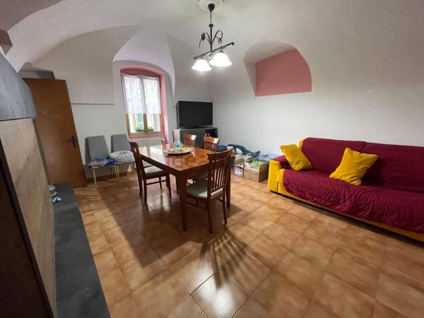 appartamento in vendita a Dolceacqua