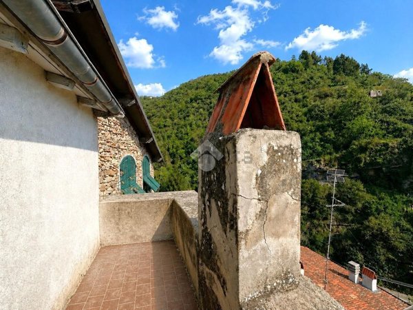 appartamento in vendita a Dolceacqua