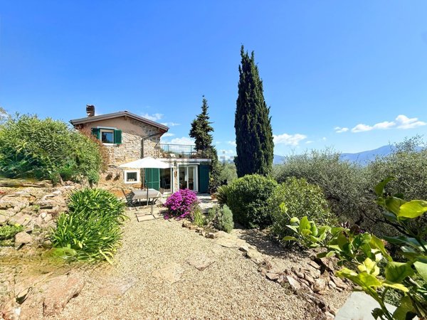 appartamento in vendita a Dolceacqua