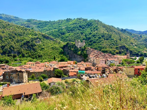 negozio in vendita a Dolceacqua