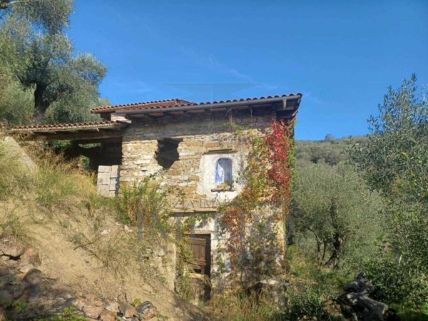 appartamento in vendita a Dolceacqua