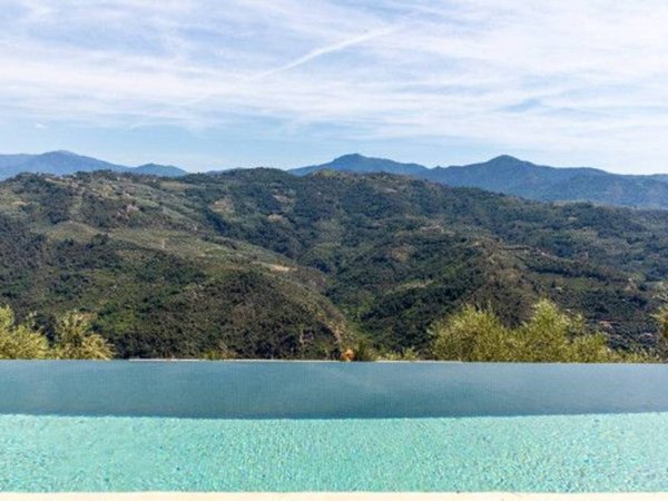 casa indipendente in vendita a Dolceacqua