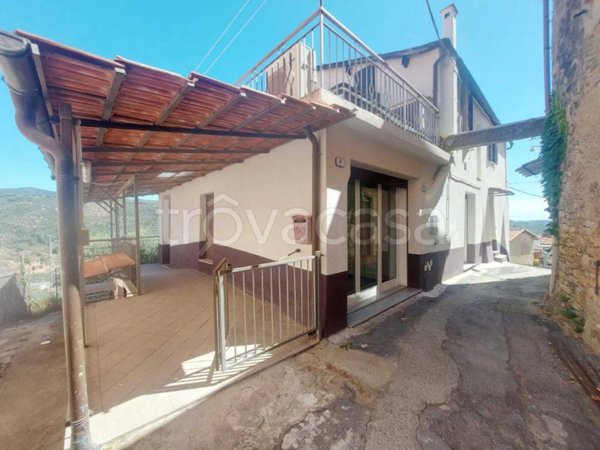 appartamento in vendita a Dolcedo in zona Costa Carnara
