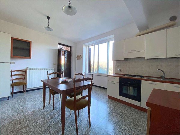appartamento in vendita a Dolcedo in zona Costa Carnara