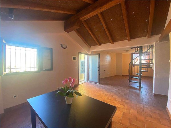 appartamento in vendita a Dolcedo in zona Costa Carnara