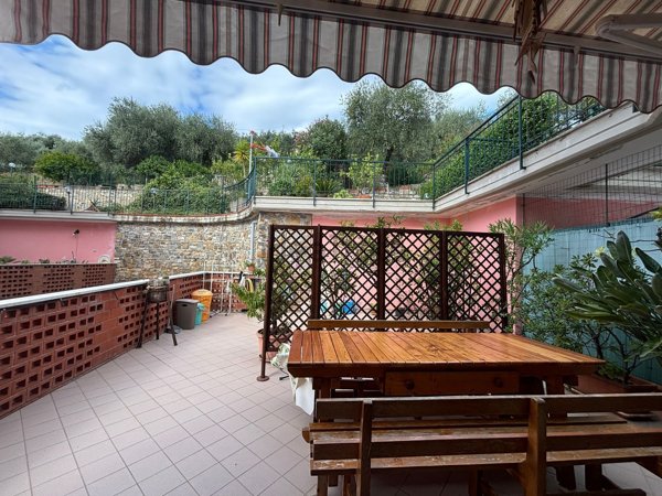 appartamento in vendita a Dolcedo