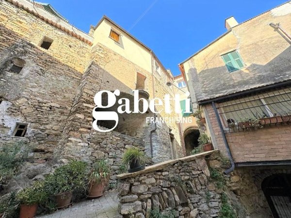 appartamento in vendita a Dolcedo in zona Isolalunga
