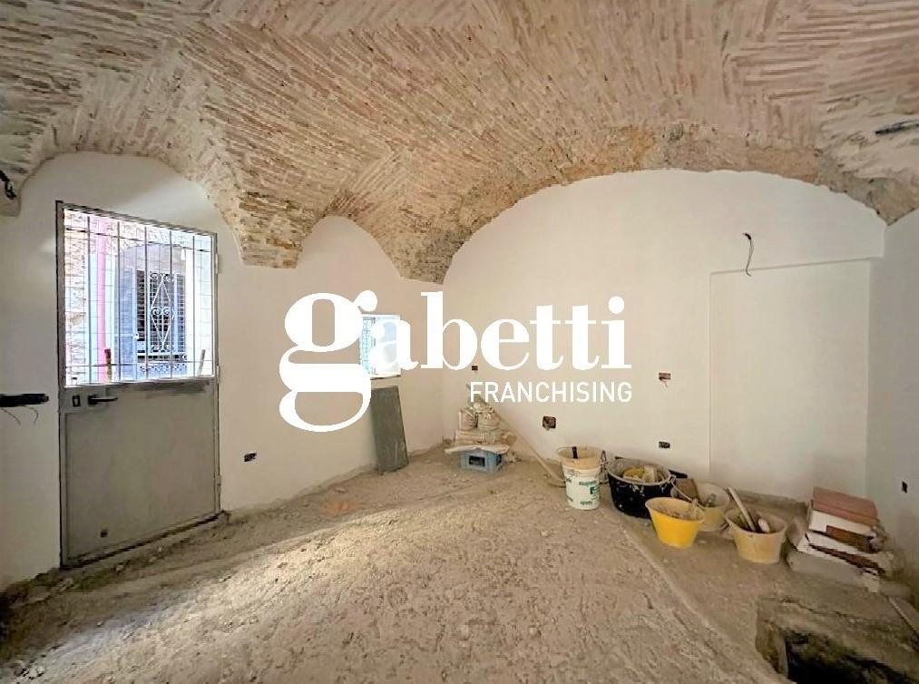 appartamento in vendita a Dolcedo in zona Isolalunga