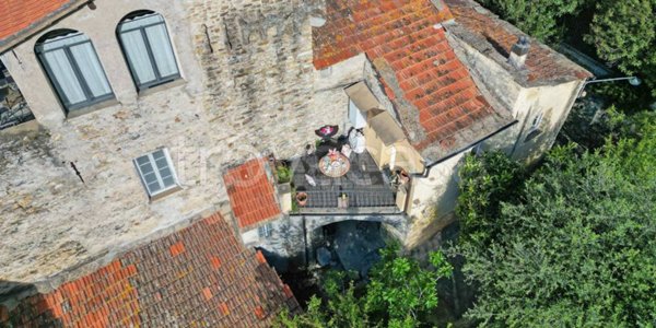 casa indipendente in vendita a Dolcedo in zona Isolalunga