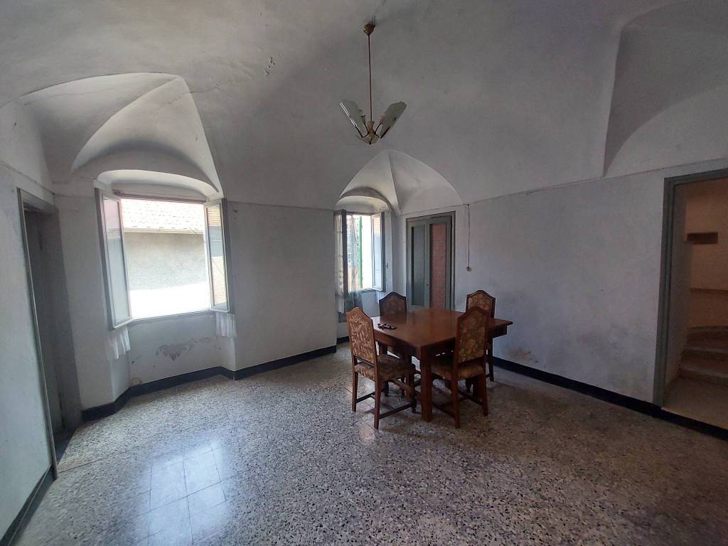 casa indipendente in vendita a Dolcedo