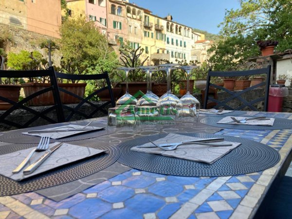 negozio in vendita a Dolcedo