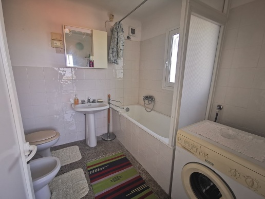 appartamento in vendita a Dolcedo in zona Costa Carnara