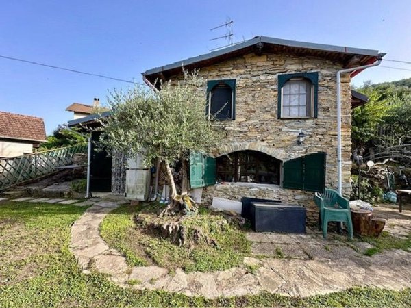 appartamento in vendita a Dolcedo in zona Lecchiore