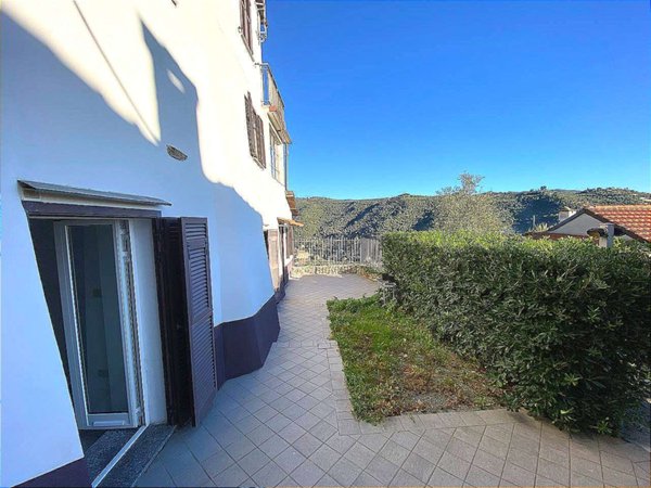 appartamento in vendita a Dolcedo