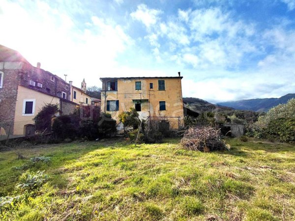 casa indipendente in vendita a Dolcedo in zona Bellissimi