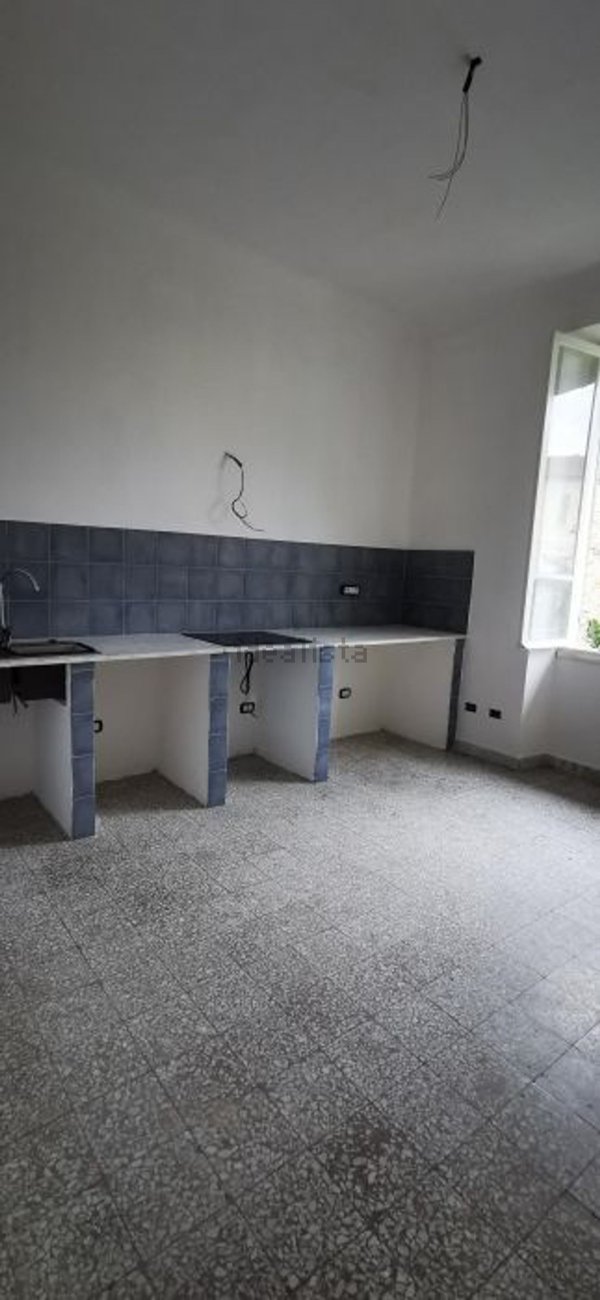 appartamento in vendita a Dolcedo