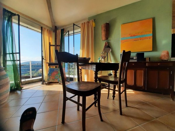 appartamento in vendita a Dolcedo