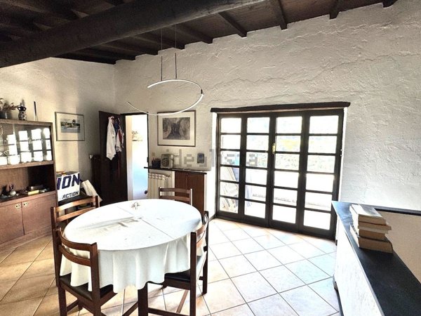 casa indipendente in vendita a Dolcedo in zona Ripalta