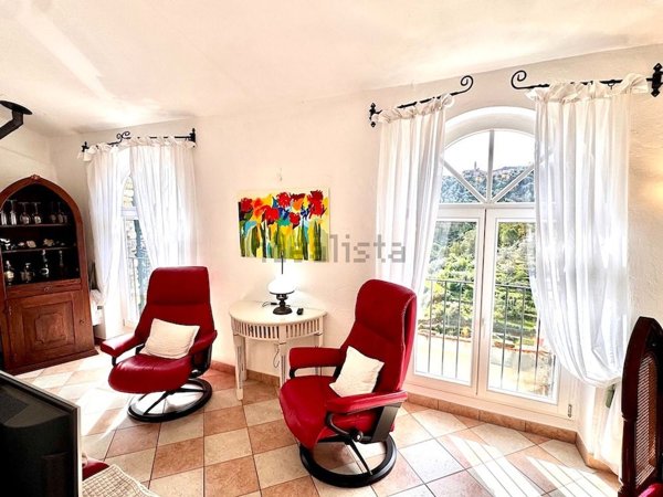 quadrivano in vendita a Dolcedo in zona Ripalta