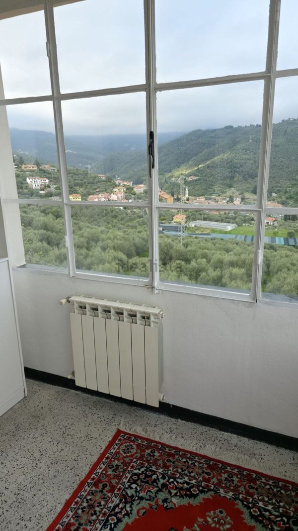 appartamento in vendita a Dolcedo in zona Costa Carnara