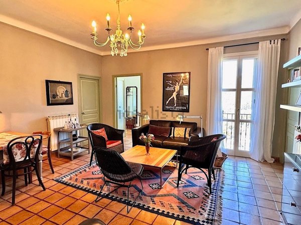 casa indipendente in vendita a Dolcedo in zona Santa Brigida
